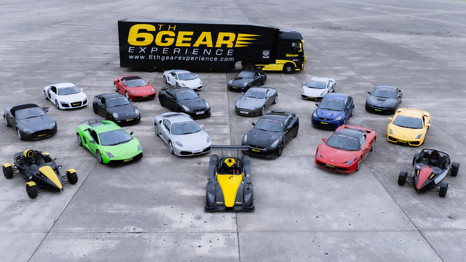 6th Gear Driving Experiences - Staff and Cars at Elvington Airfi